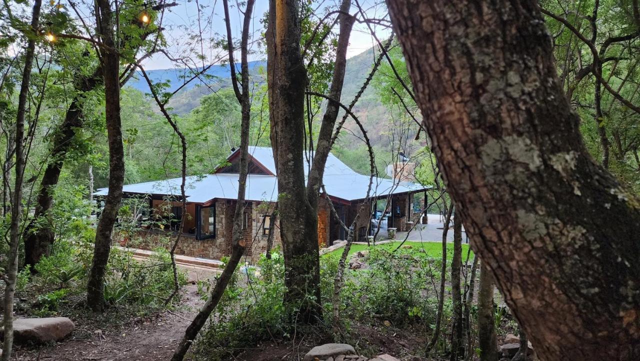 Heysbrook Estate - Luxurious Lodges In A Private Valley Waterval-Onder Exteriör bild