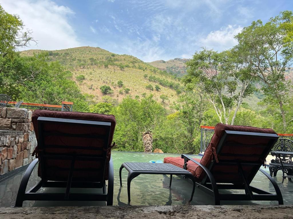 Heysbrook Estate - Luxurious Lodges In A Private Valley Waterval-Onder Exteriör bild